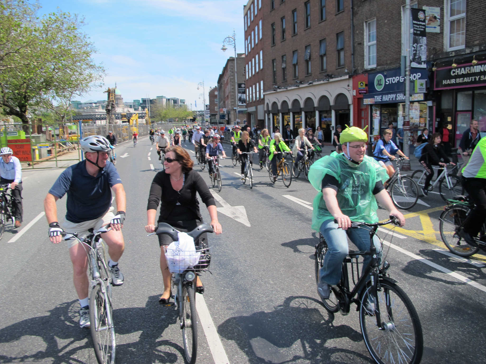 Photo: IMG_6072 by  lusciousblopster (20th June 2012) at Bike Week 2012, Dublin (CC BY-NC-SA 2.0 license). 